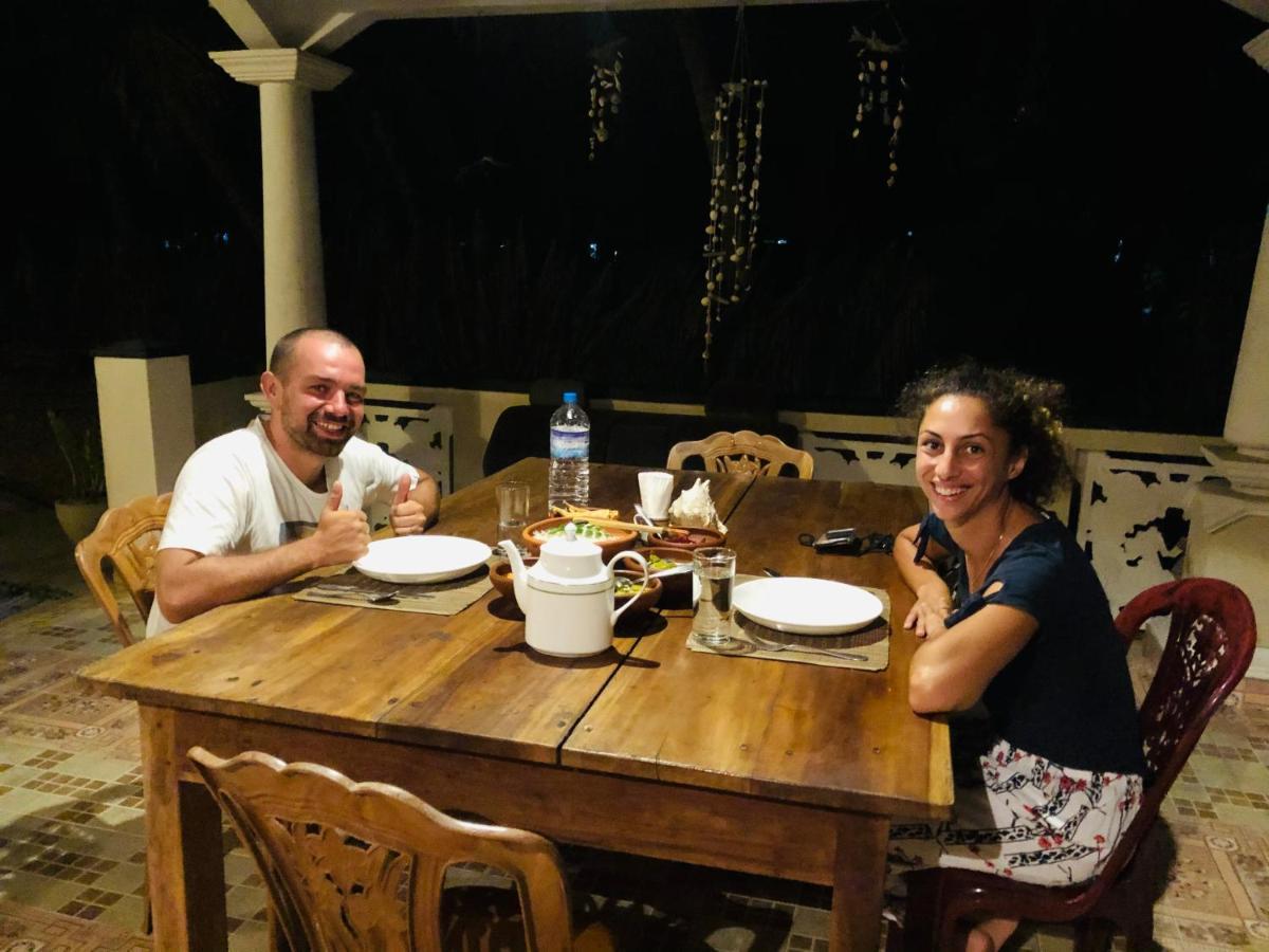 Kite House Cafe Bed and Breakfast Kalpitiya Esterno foto