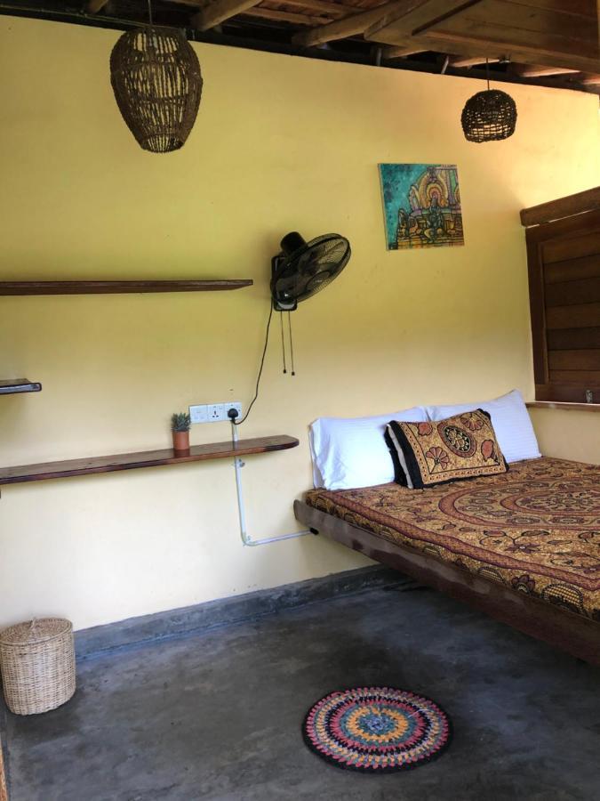 Kite House Cafe Bed and Breakfast Kalpitiya Esterno foto