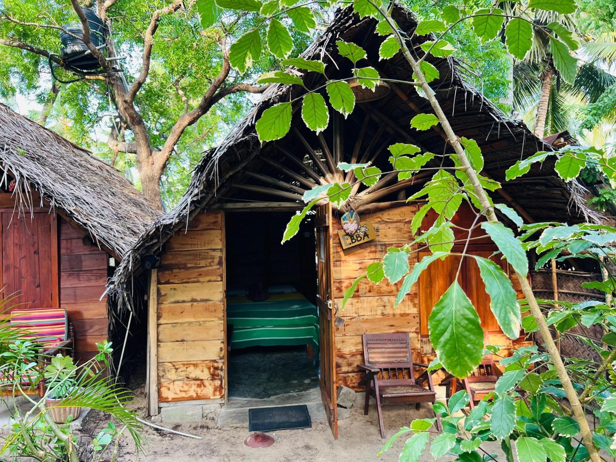 Kite House Cafe Bed and Breakfast Kalpitiya Esterno foto